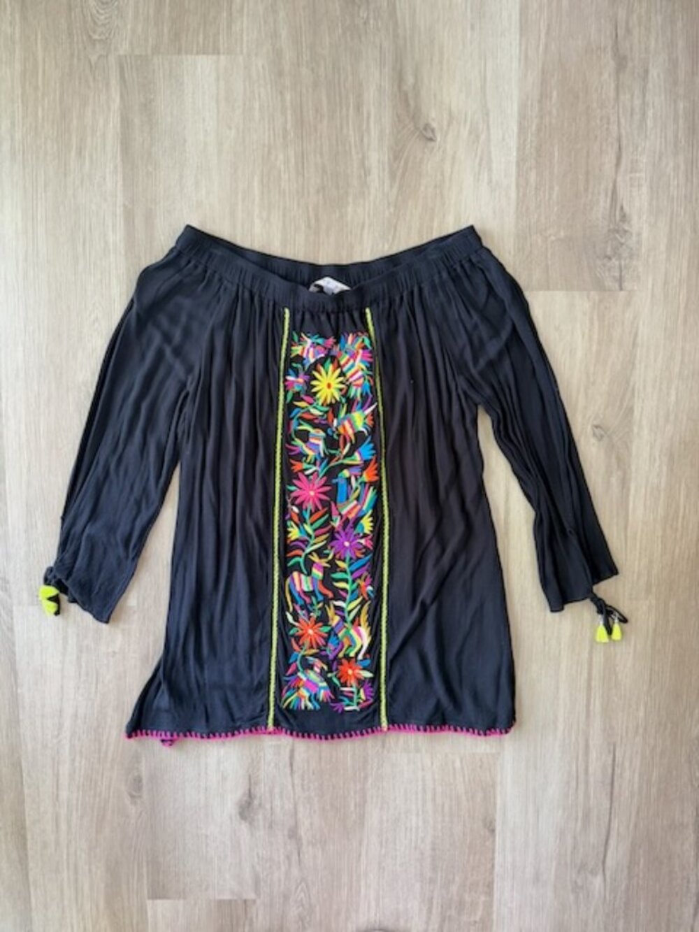 Nanette Lepore Black Embroidered Peasant Top Sz L